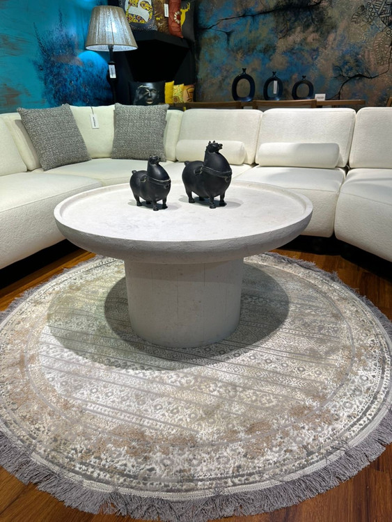 جلو مبلی سنگی