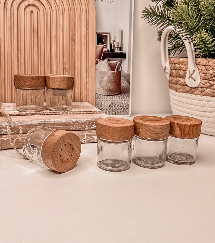 جای نمک و فلفل و ادویه