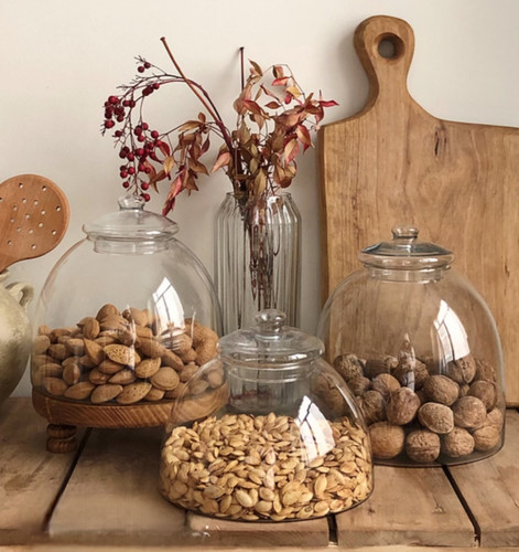 بانکه شیشه ای