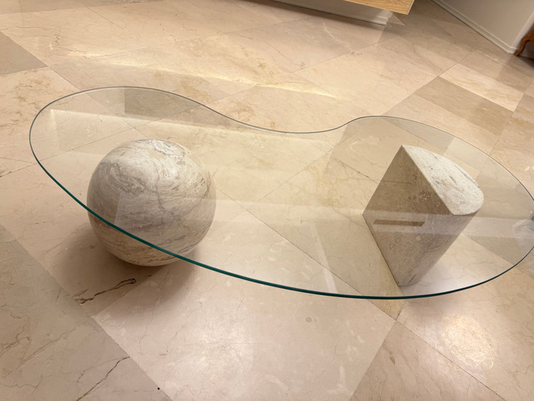 جلو مبلی سنگی گوی