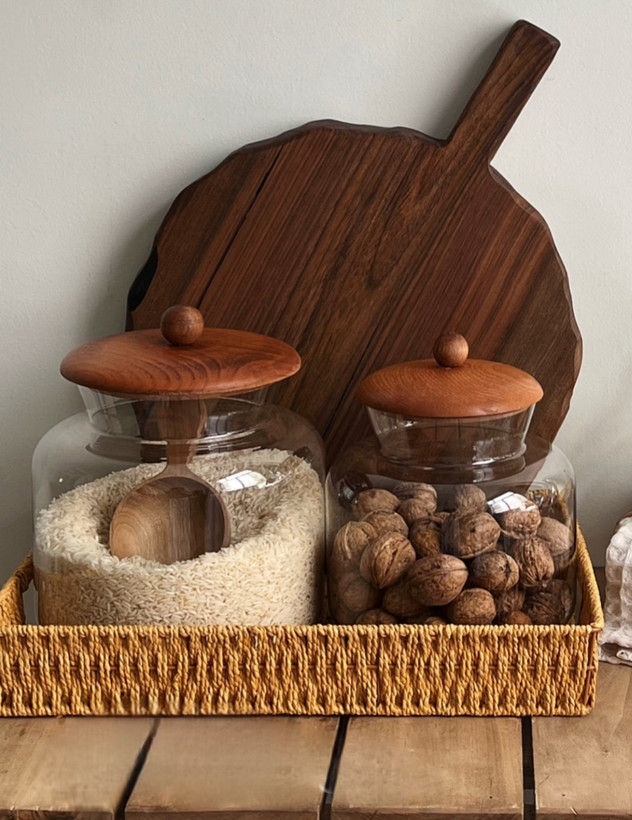 بانکه شیشه ای