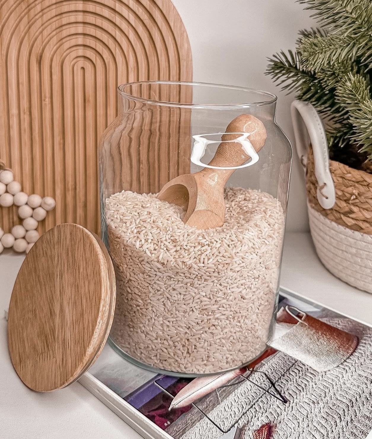 بانکه شیشه ای و پیمانه