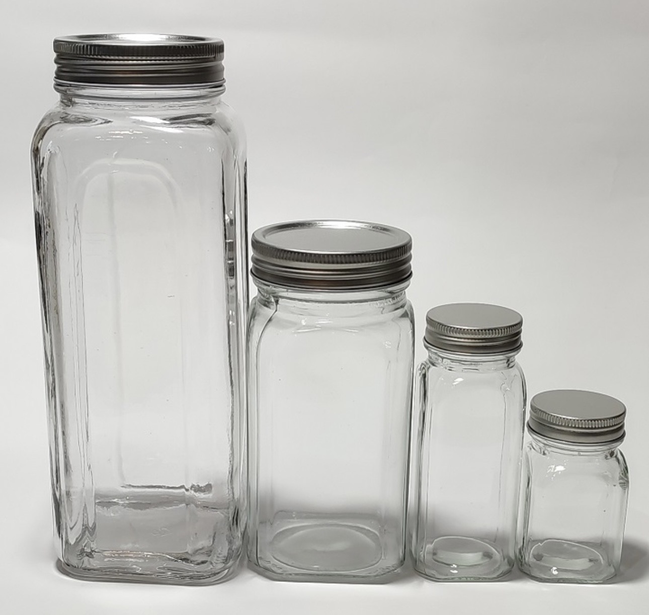 جا ادویه مکارتی