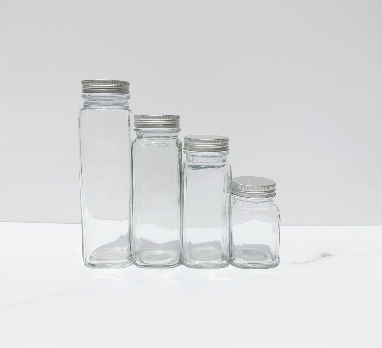 جا ادویه مکارتی