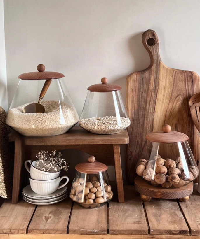 بانکه شیشه ای درب چوبی