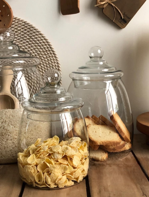 بانکه شیشه ای